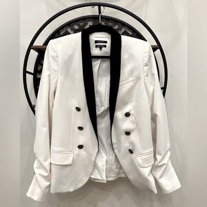 RW&Co Tuxedo Blazer! (6)